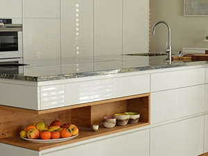 Tembl Manfred - Meistertischler