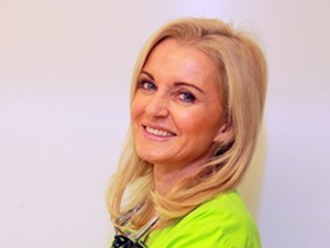 Dr. Christine Schauer