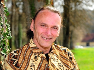 Schwarz Ronald , med. Heilmasseur und Dipl. Mentaltrainer