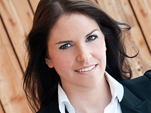 Dr. Christina LINDNER